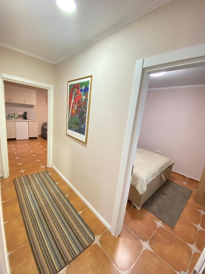 Aquata Apartments Тиват Екстер'єр фото
